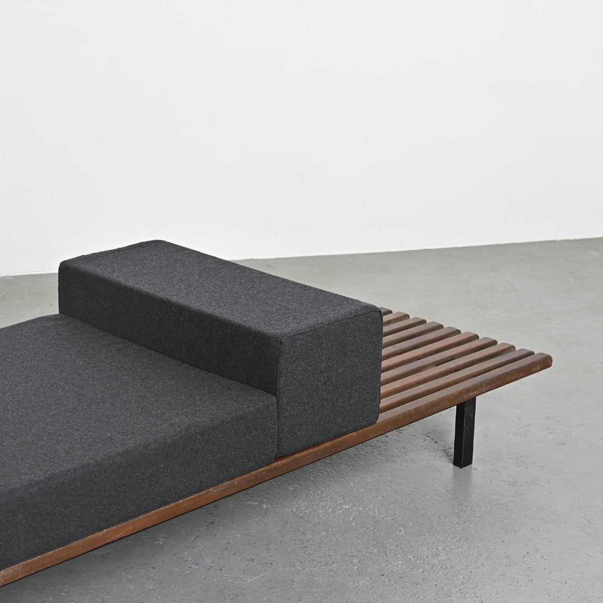 Charlotte Perriand Banquette Cansado En Acajou, Circa 1962.-photo-2