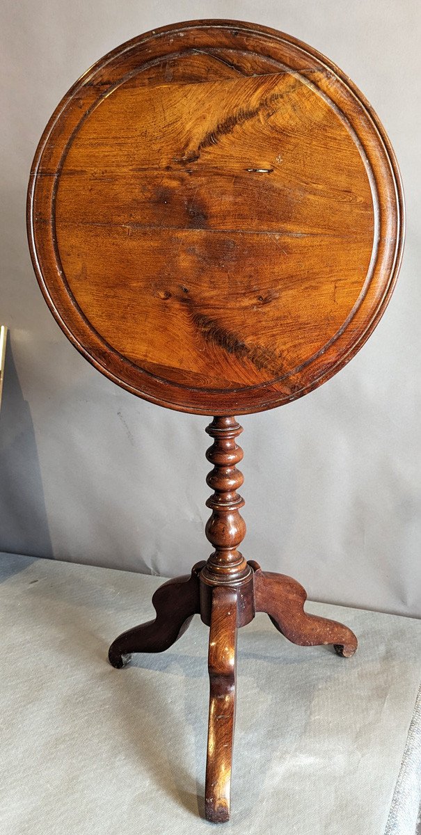 Small Pedestal Table Tilting Top 19th In Mahogany