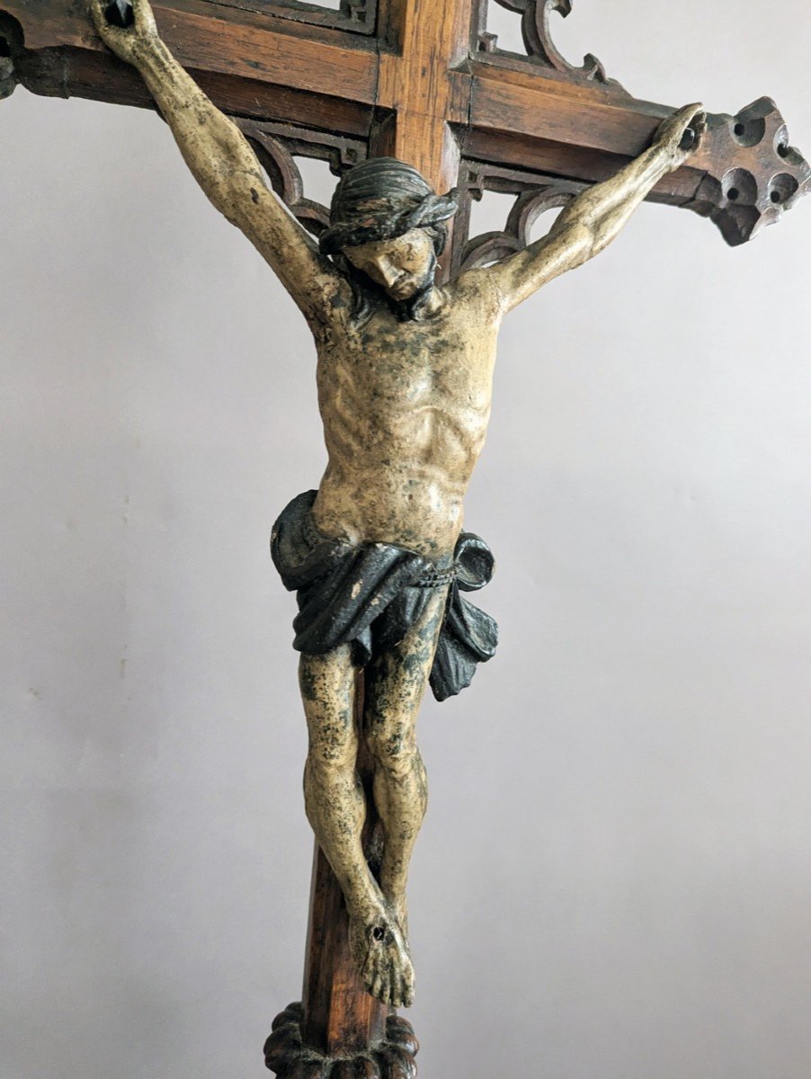 Large Carved Walnut Crucifix 19th Century-photo-2