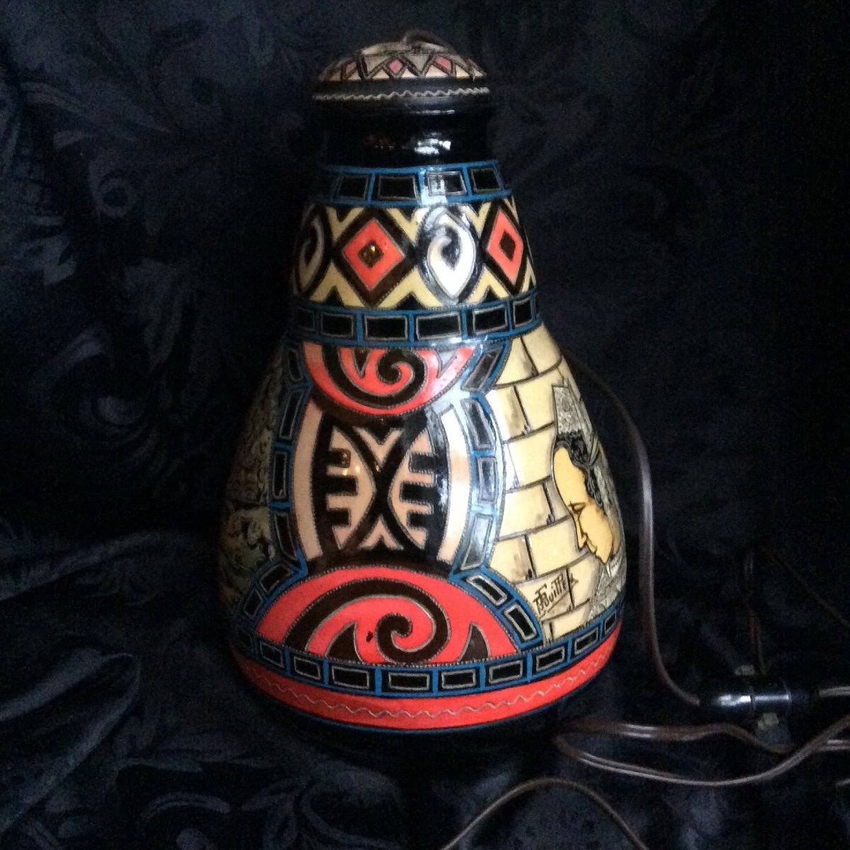Art Deco Lamp/night Light Polychrome Enameled Glass Signed P.fouillen 1899/1958 Very Good Condition.-photo-2