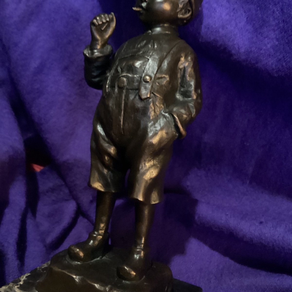 Bronze Sculpture Signed, Young Boy Lighting A Cigarette, Marble Base.-photo-3