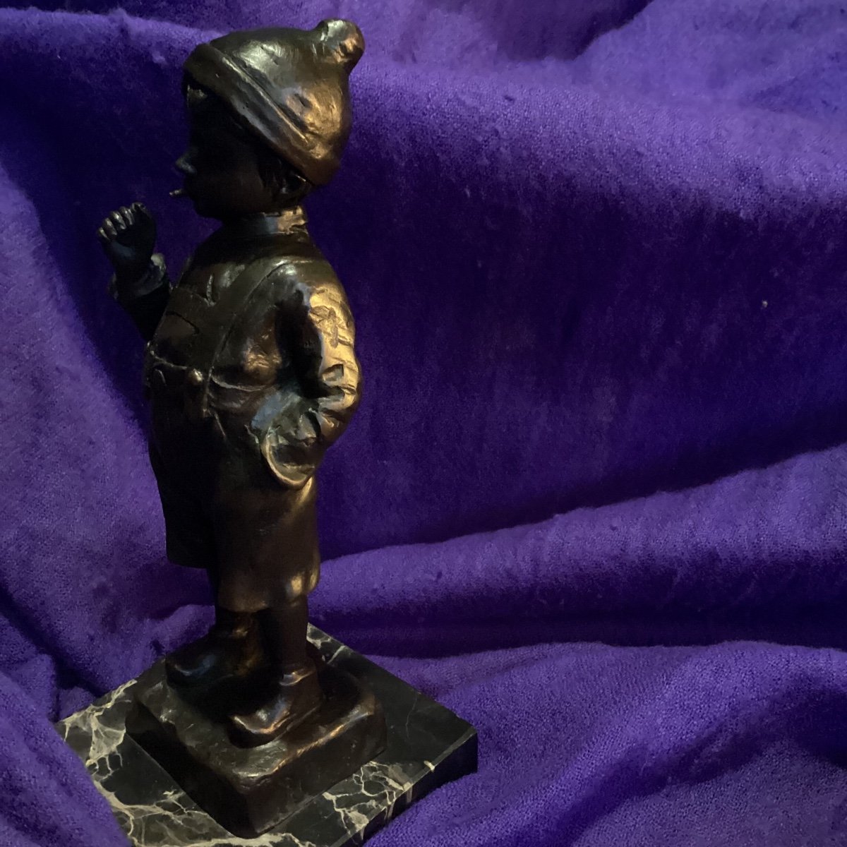 Bronze Sculpture Signed, Young Boy Lighting A Cigarette, Marble Base.-photo-1