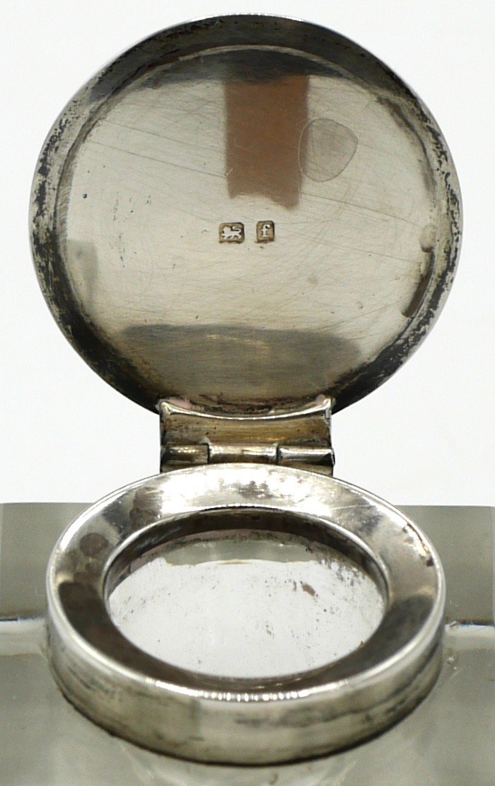 Pair Of Inkwells With Silver Stoppers 19th-photo-2