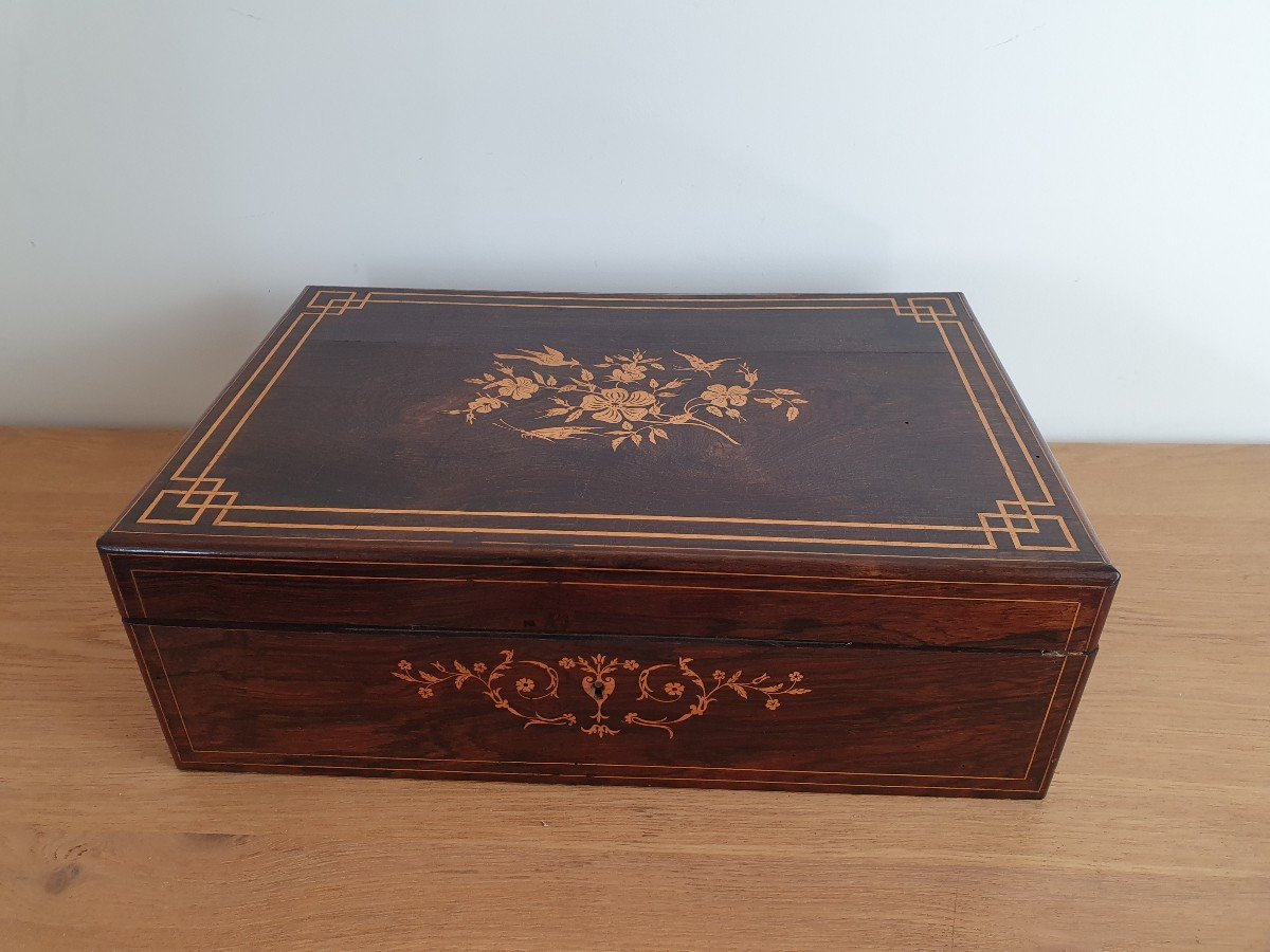 Coffret à Châle , Palissandre Et Bois Clair , Charles X, XIX°. -photo-2