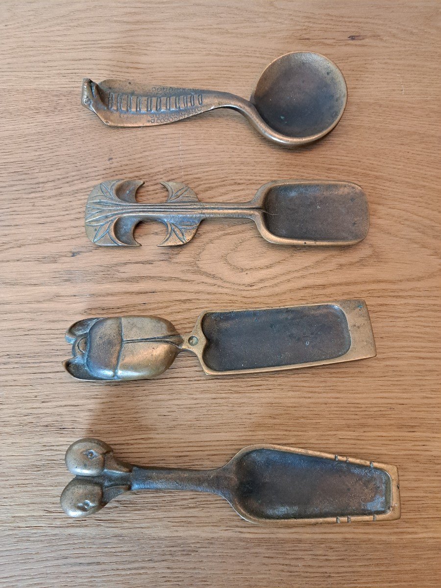 Suite Of Four Cosmetic Spoons, Bronze, 20th Century.-photo-1