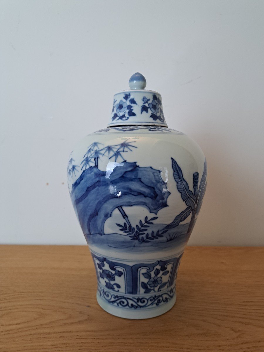 China, Covered Pot, White Blue Porcelain, 20th Century.-photo-3