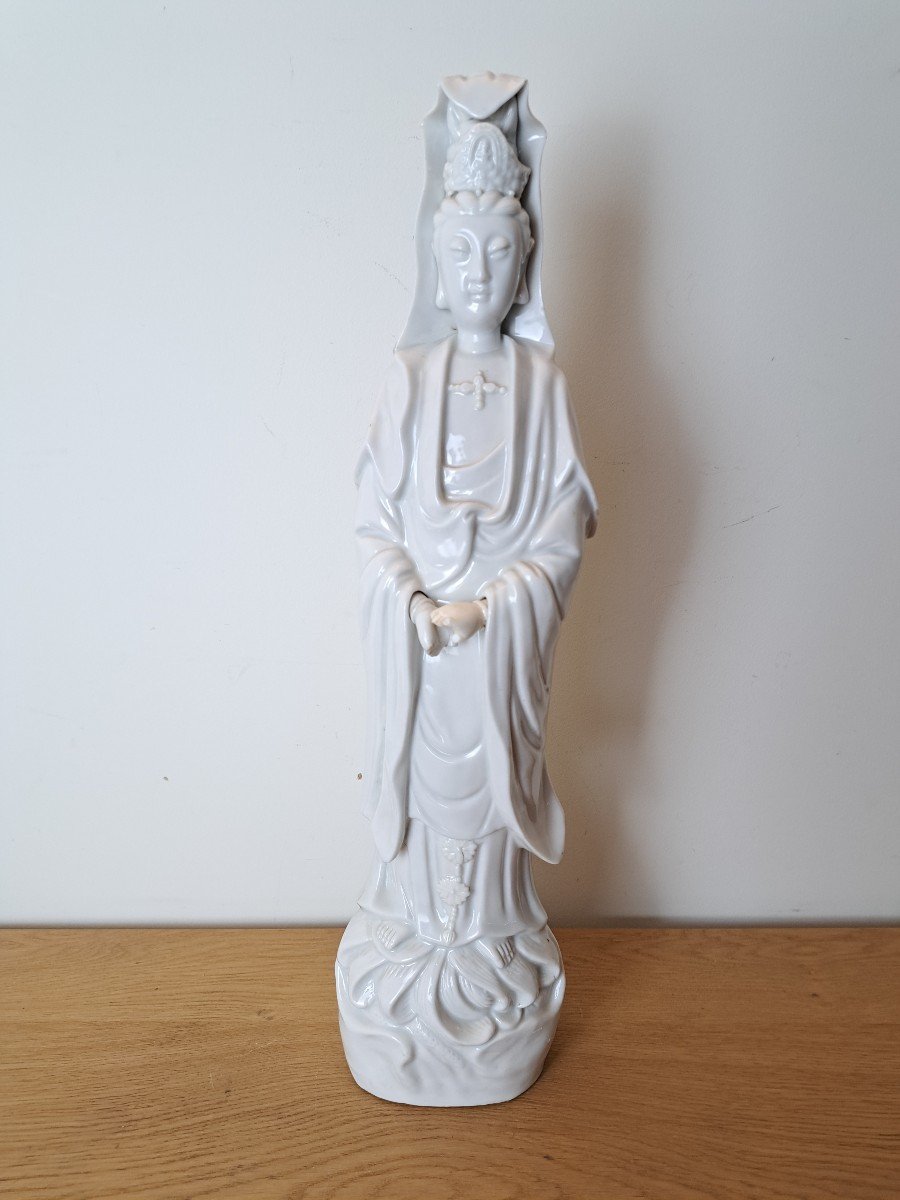 Large Guanyin, Chinese White Porcelain, 19th Century.