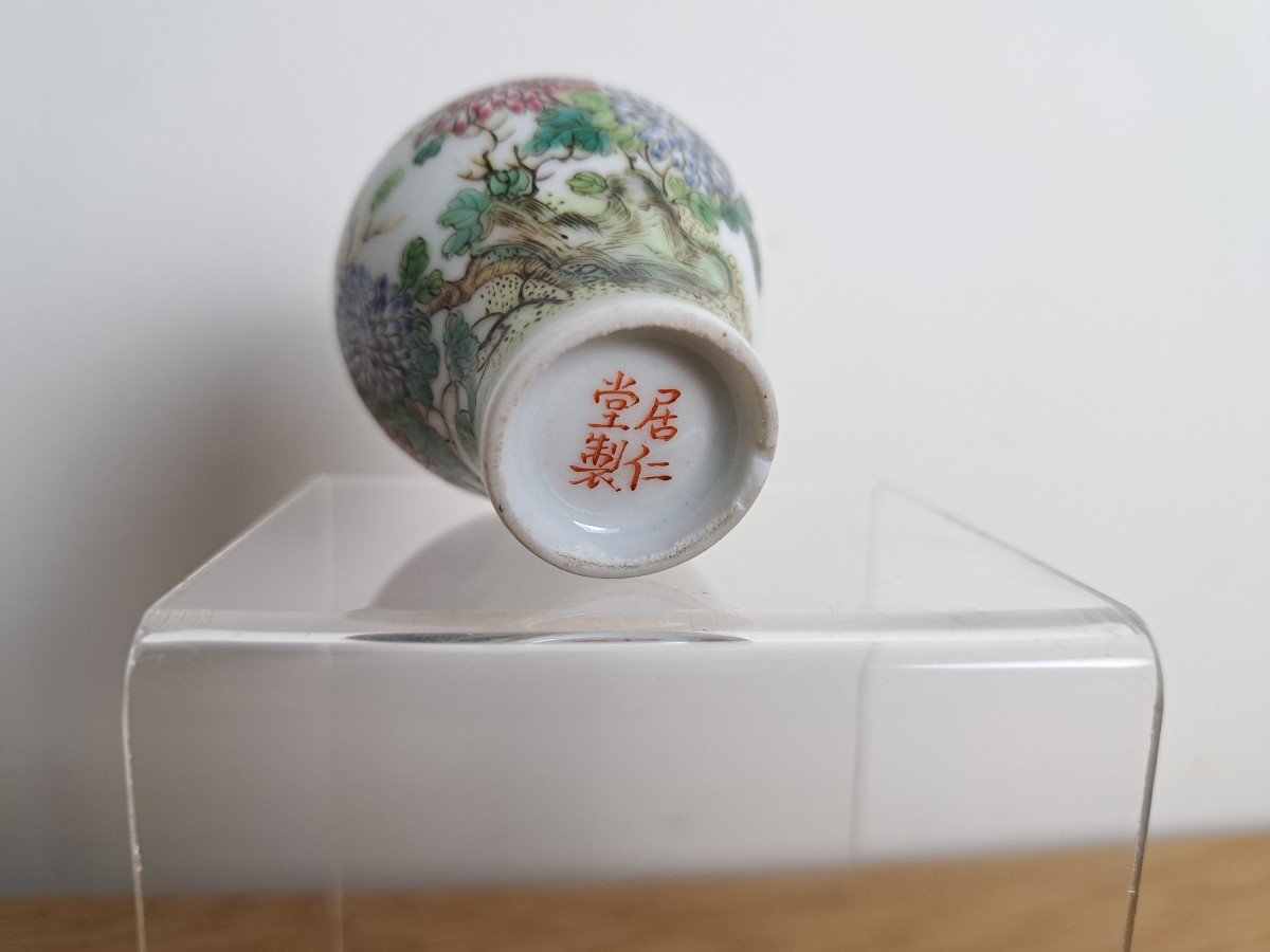 Snuffbox, Chrysanthemum And Birds, Porcelain, China, 20th Century. -photo-1