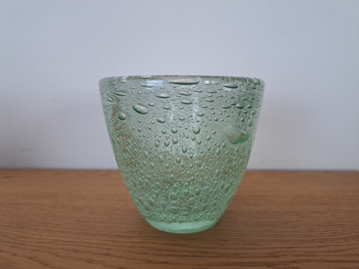 Daum , Nancy , Vase , Cristal Vert Bullé , Vers 1950 . 