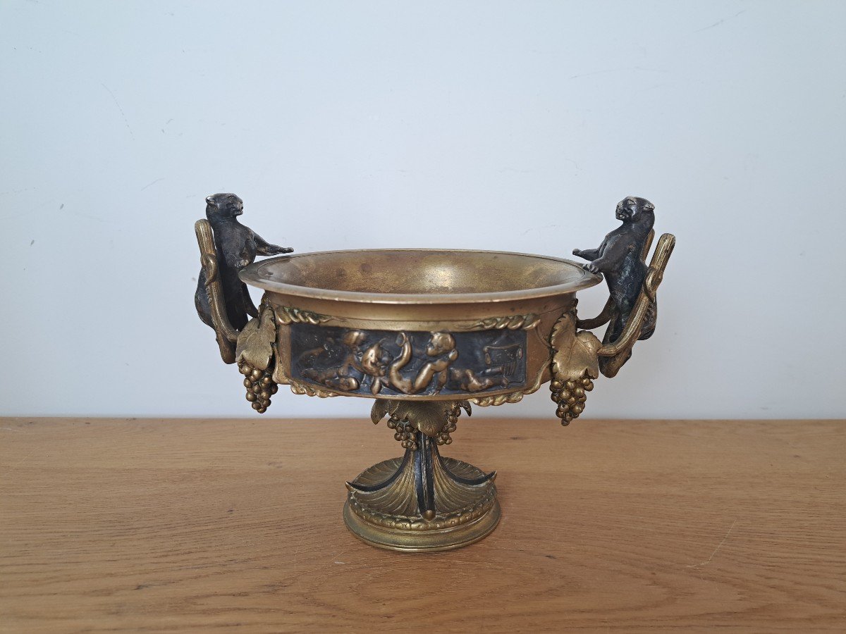 Victor Paillard, Cup On Pedestal With Panthers And Bacchanalia, Bronze, Late 19th Century. 