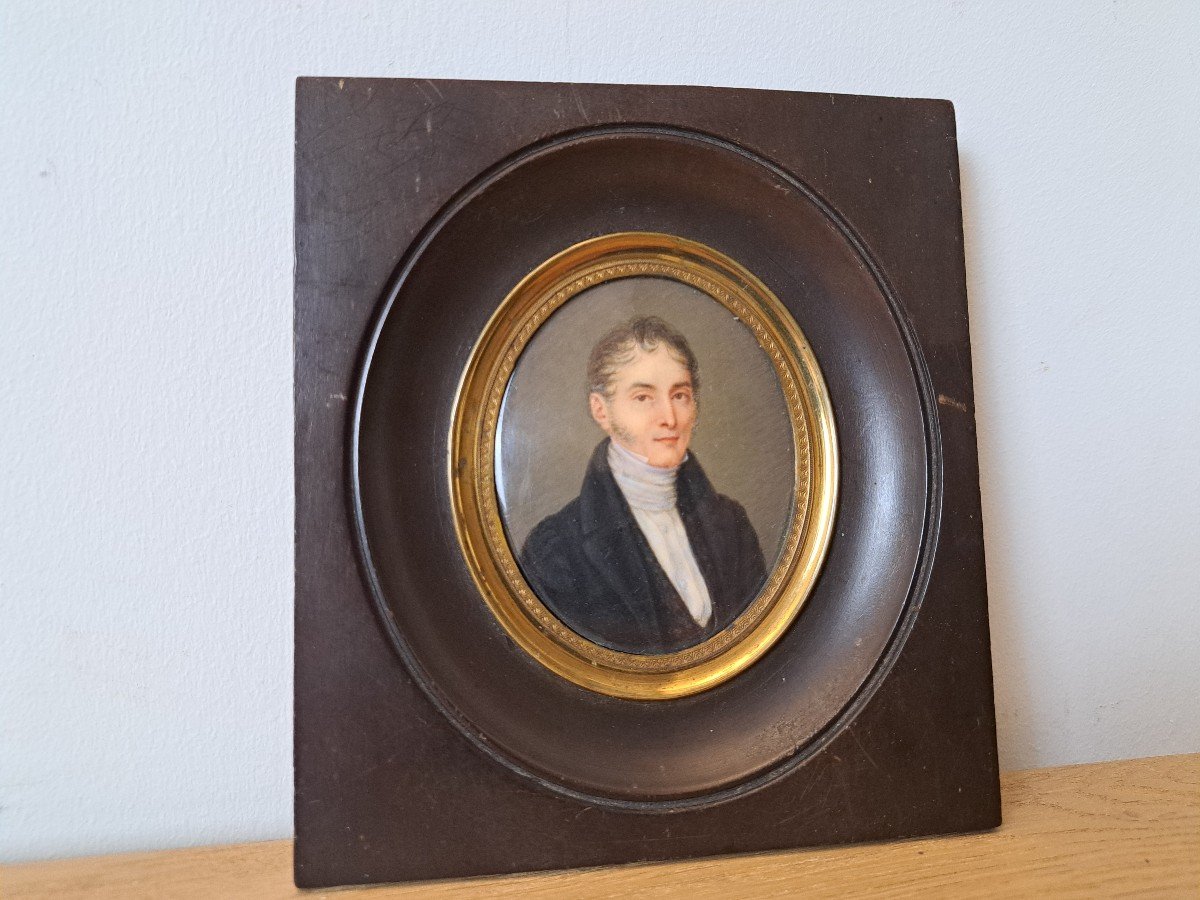 Miniature, Portrait Of A Man Of Quality, Early 19th Century. -photo-1