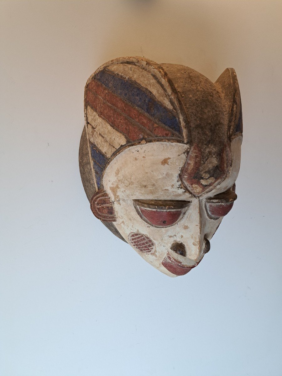 African Mask, Punu, Gabon, 20th Century. -photo-2