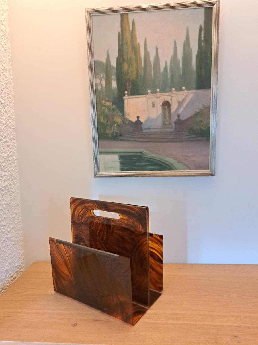 Magazine Rack, Tortoiseshell-style Plexiglas, 1970s. 