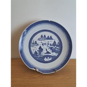 China, Large Dish, White Blue Porcelain, XIX °.