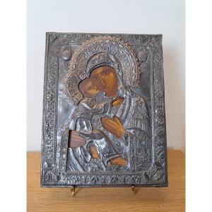 Icon Of The Virgin Mary, Russia, Wood And Silver Metal, 20th Century. 