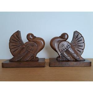 Pair Of Pigeons, Pair Of Bookends, Wood, Art Deco, 20th Century. 