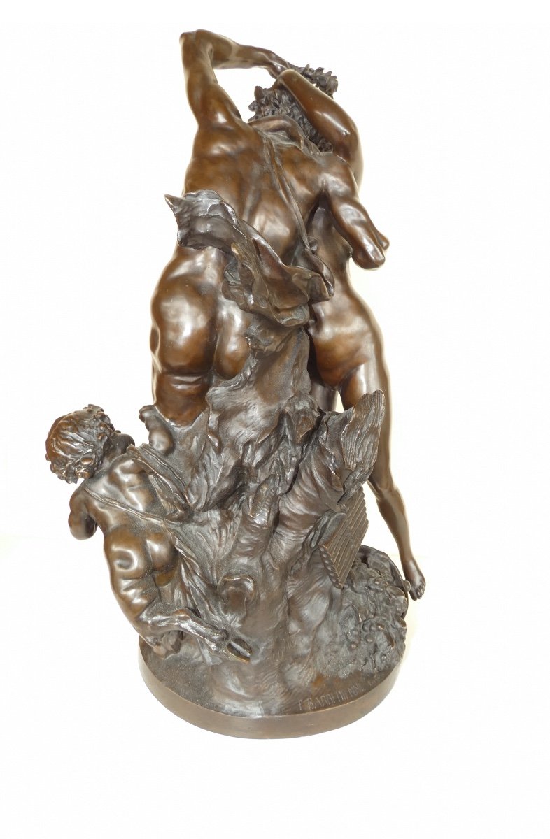 Sculpture En Bronze Representant Un Couple Et Un Enfant Signee Clodion et Fondeur BARBEDIENNE-photo-1