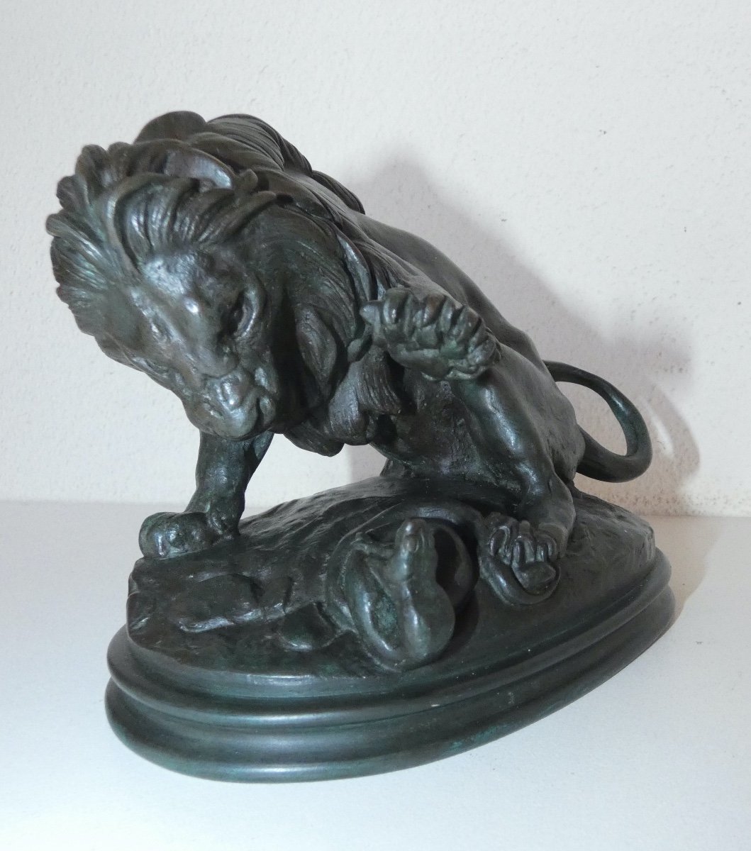 Bronze Sculpture Signed Barye The Lion With The Serpent-photo-3