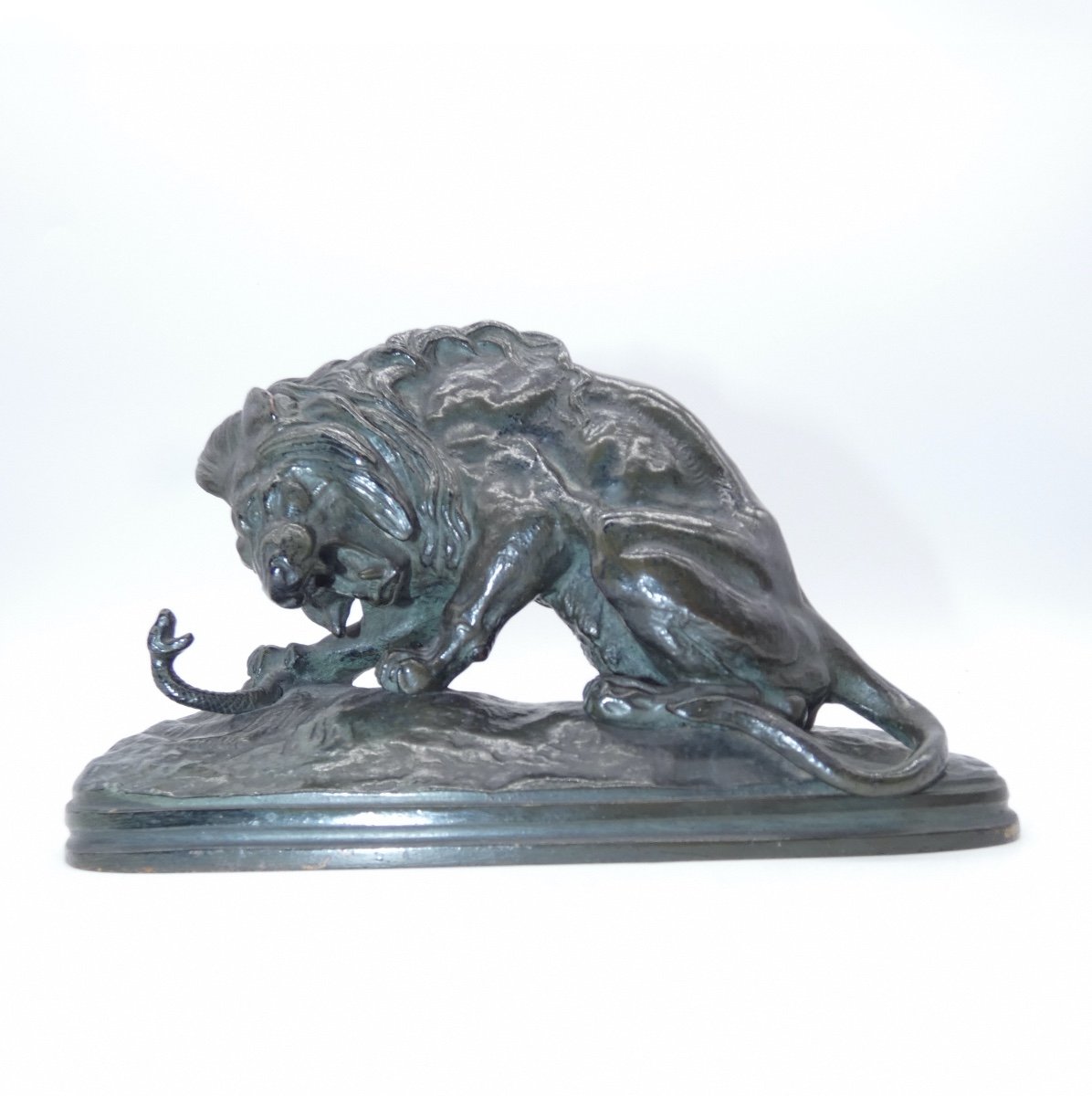 Bronze Sculpture Representing A Lion With A Serpent Sign V. Path-photo-3