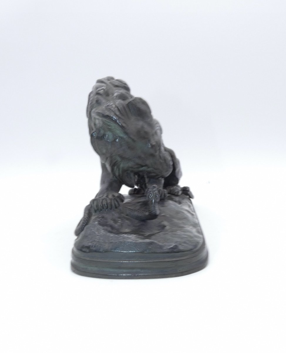 Bronze Sculpture Representing A Lion With A Serpent Sign V. Path-photo-4