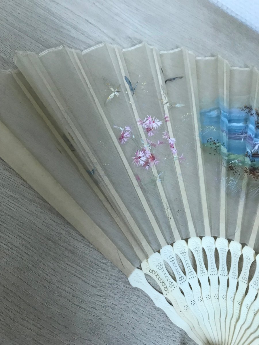 Very Pretty And Large Fan Painted On Tulle -photo-3