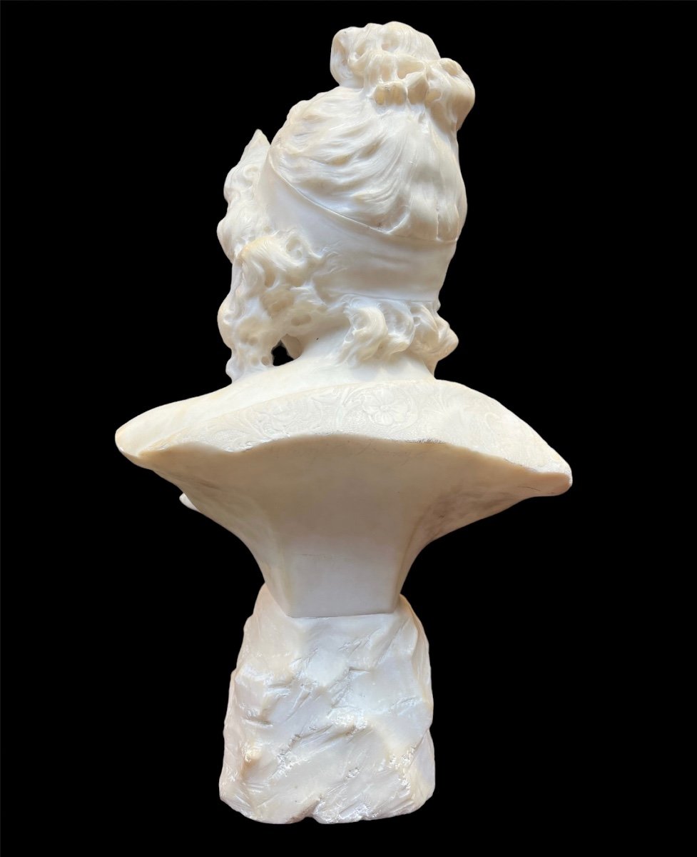 Alabaster Busts - Art Nouveau-photo-1