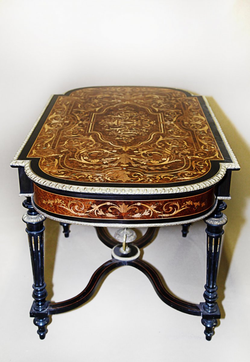 Napoleon III Middle Table-photo-2