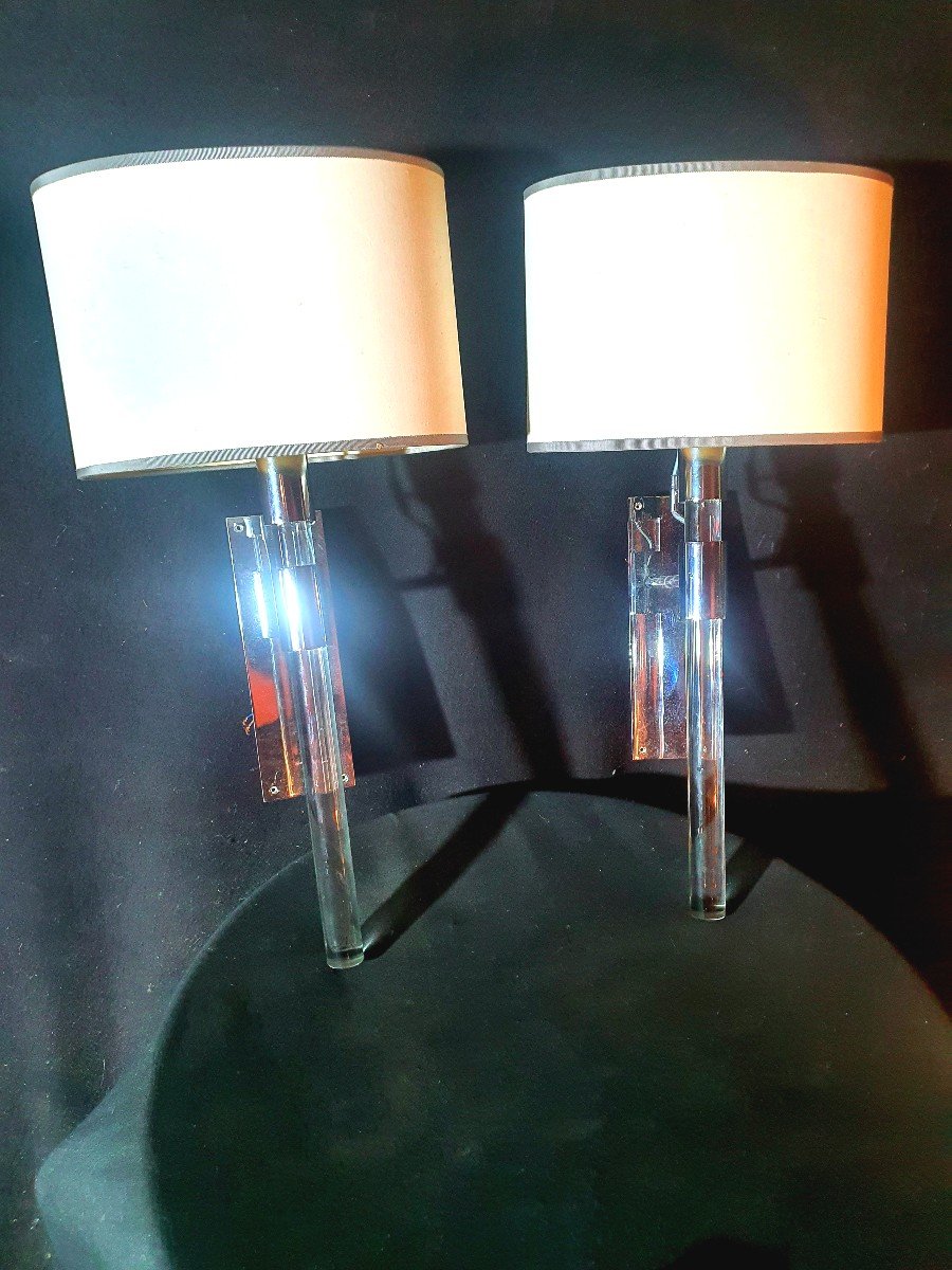 Pair Of Wall Lights 60 70 Lucite And Chrome.-photo-2