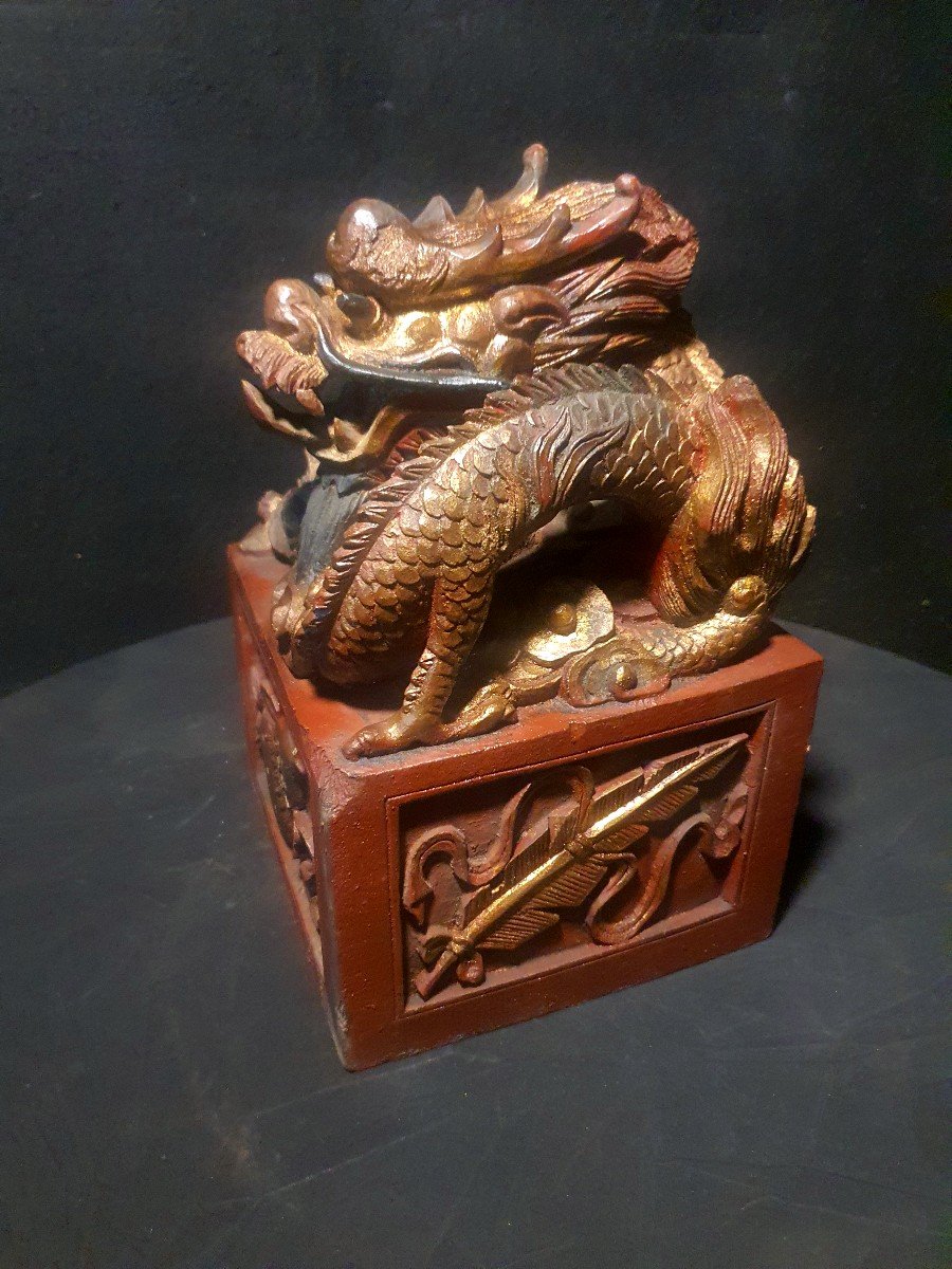 Chinese Carved Wood Dragon Seal. 