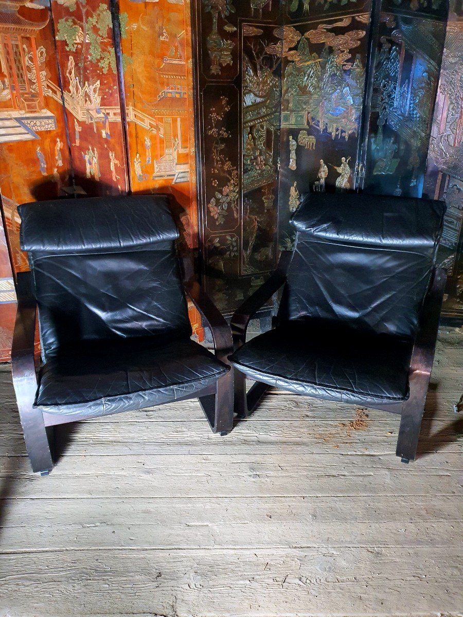 Paire De Fauteuils Scandinaves Vintage Années 60 70, Cuir Noir.