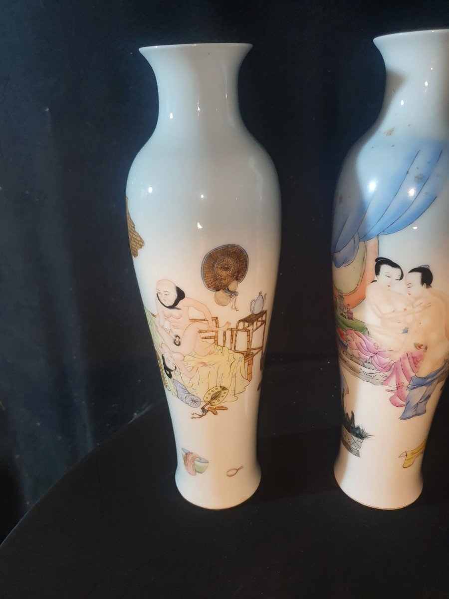 Pair Of Erotic Chinese Vases, Rose Family Chinese Republic. -photo-4