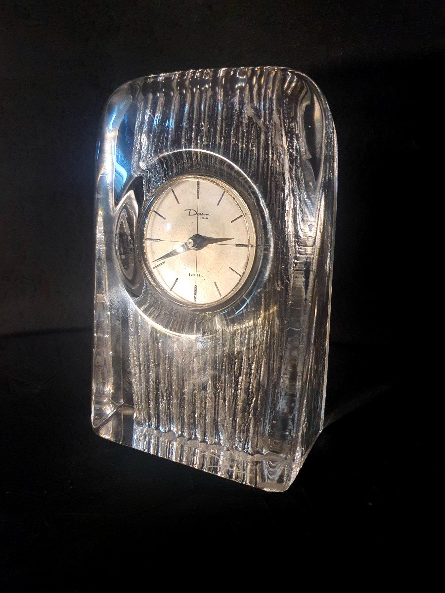 Daum Brutalist Crystal Pendulum. -photo-1