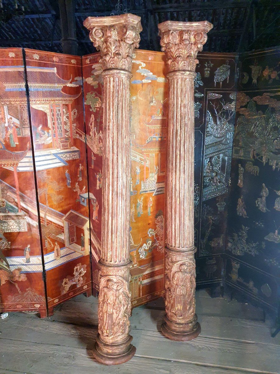 Paire De Colonnes Bois Doré Classiques Corinthiennes.