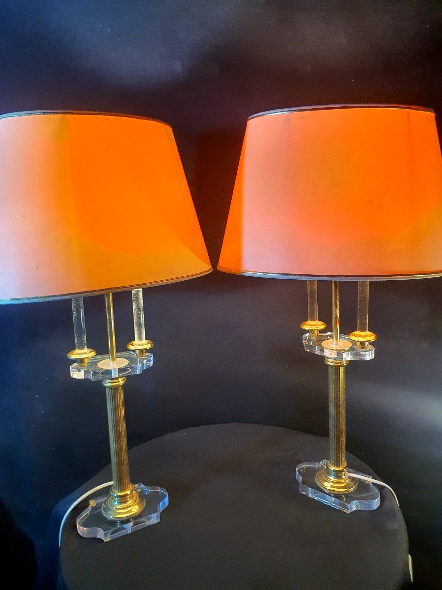 Pair Of Lucite And Bronze Hollywood Regency Lamps. -photo-3