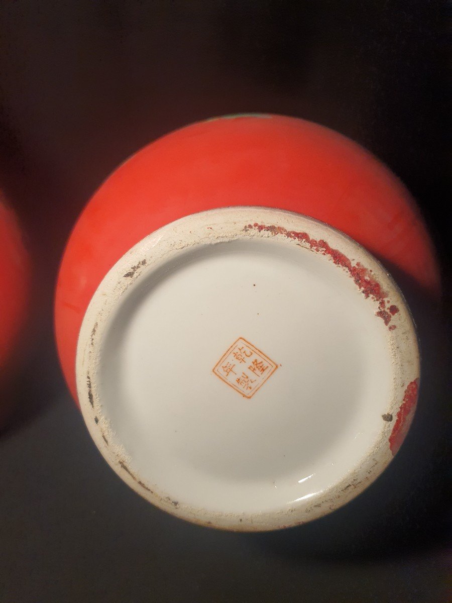 Paire De Vases Chine, Fond Corail.-photo-5