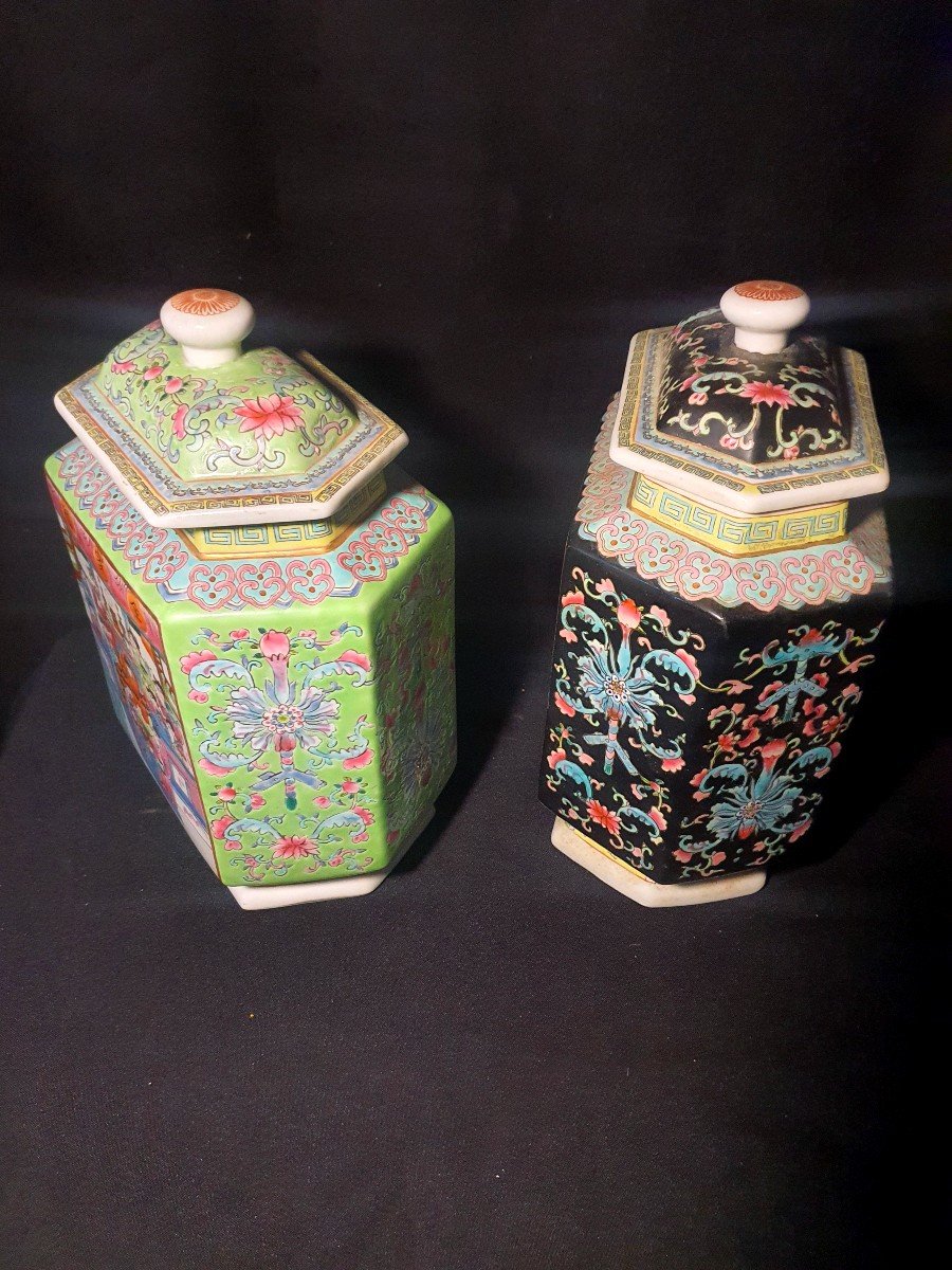 Pair Of Chinese Covered Vases, Ginger Jars. -photo-4