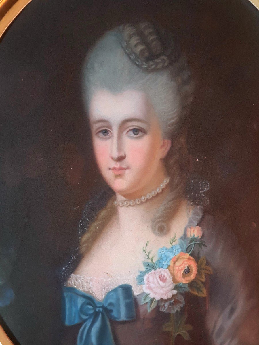 Very Large Pastel Portrait Of A Young Woman, Marie Antoinette, 18th Century. -photo-1