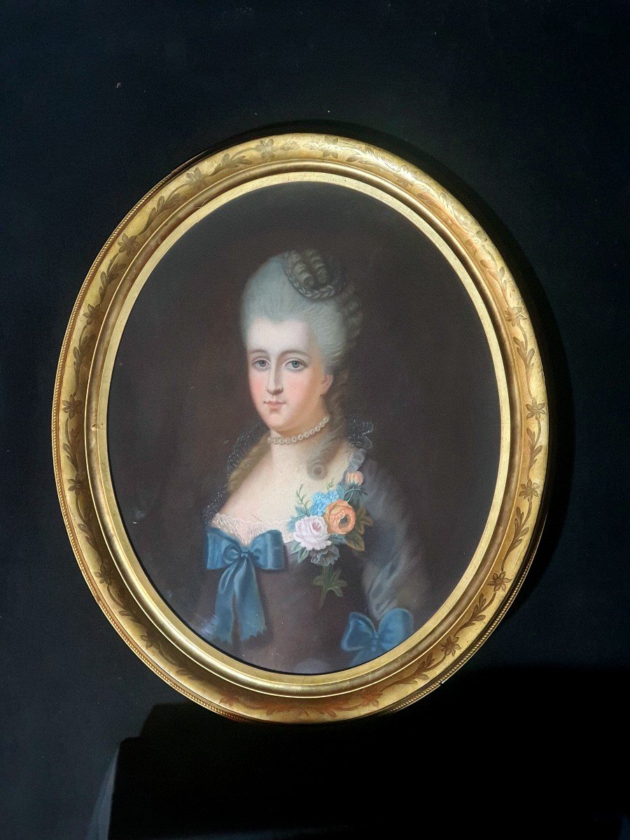 Very Large Pastel Portrait Of A Young Woman, Marie Antoinette, 18th Century. 