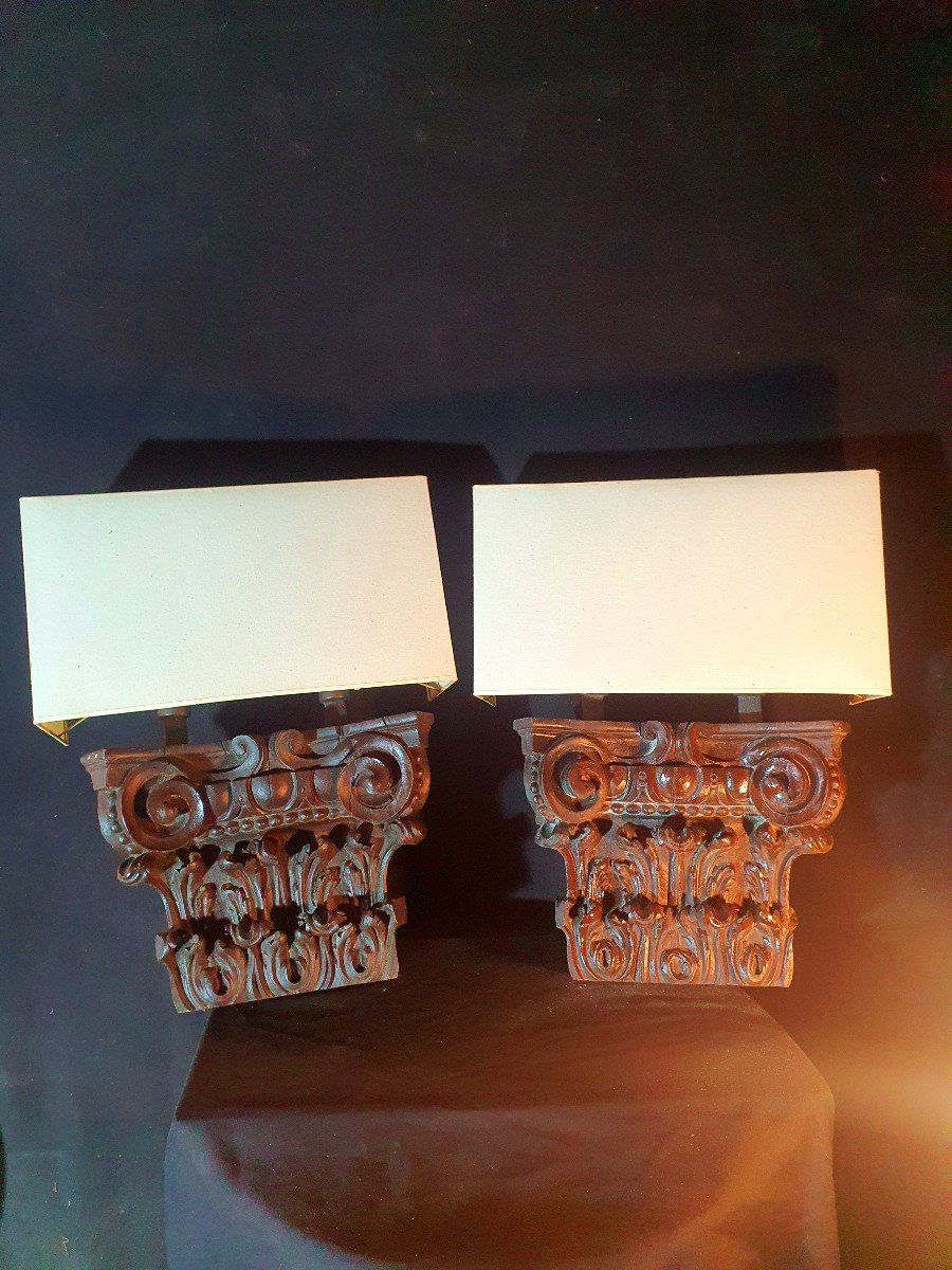 Pair Of Vintage Carved Wood Wall Lights XVIII Corinthian. -photo-2