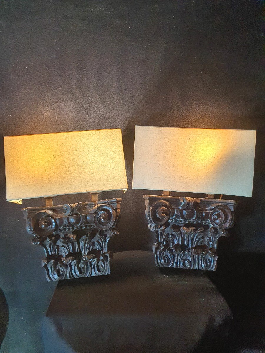 Pair Of Vintage Carved Wood Wall Lights XVIII Corinthian. 