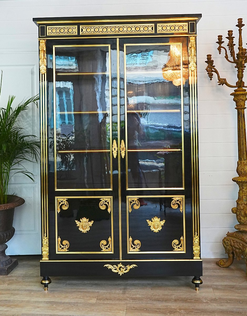 Large Napoleon III Showcase-photo-1