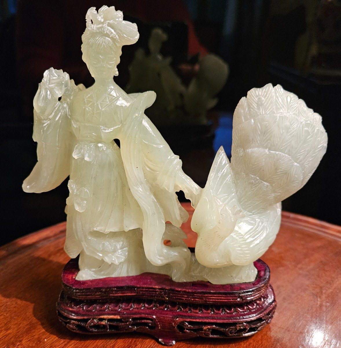 Statuette En Jade Représentant Une Déesse Chinoise. Chine XX° Siècle.-photo-2