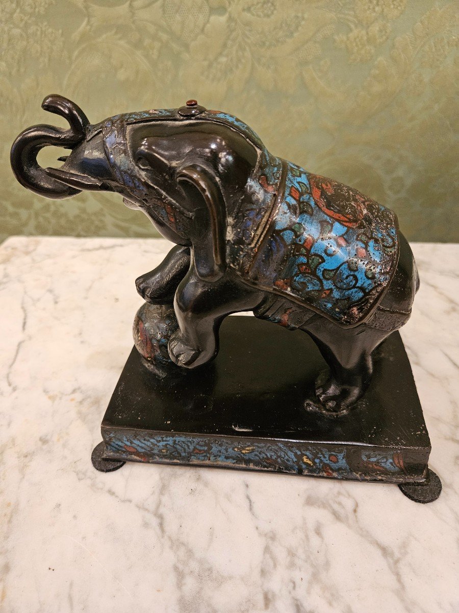 Japanese Bronze Representing An Elephant. Early 20th Century.-photo-2