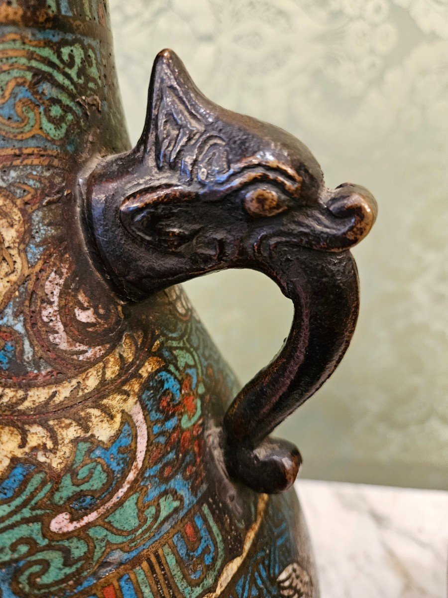 Paire De Vases Balustre En Cloisonnée. Chine Fin Du XIXeme Siècle. -photo-1