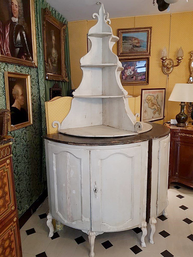 Great Pair Of Provençal Cornerpieces From Louis XV-photo-2