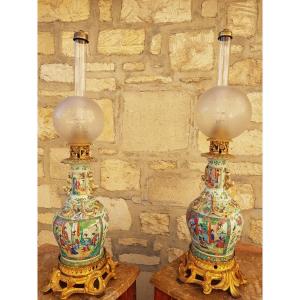 Pair Of Carcel Lamps In Chinese Porcelain 19th Century.