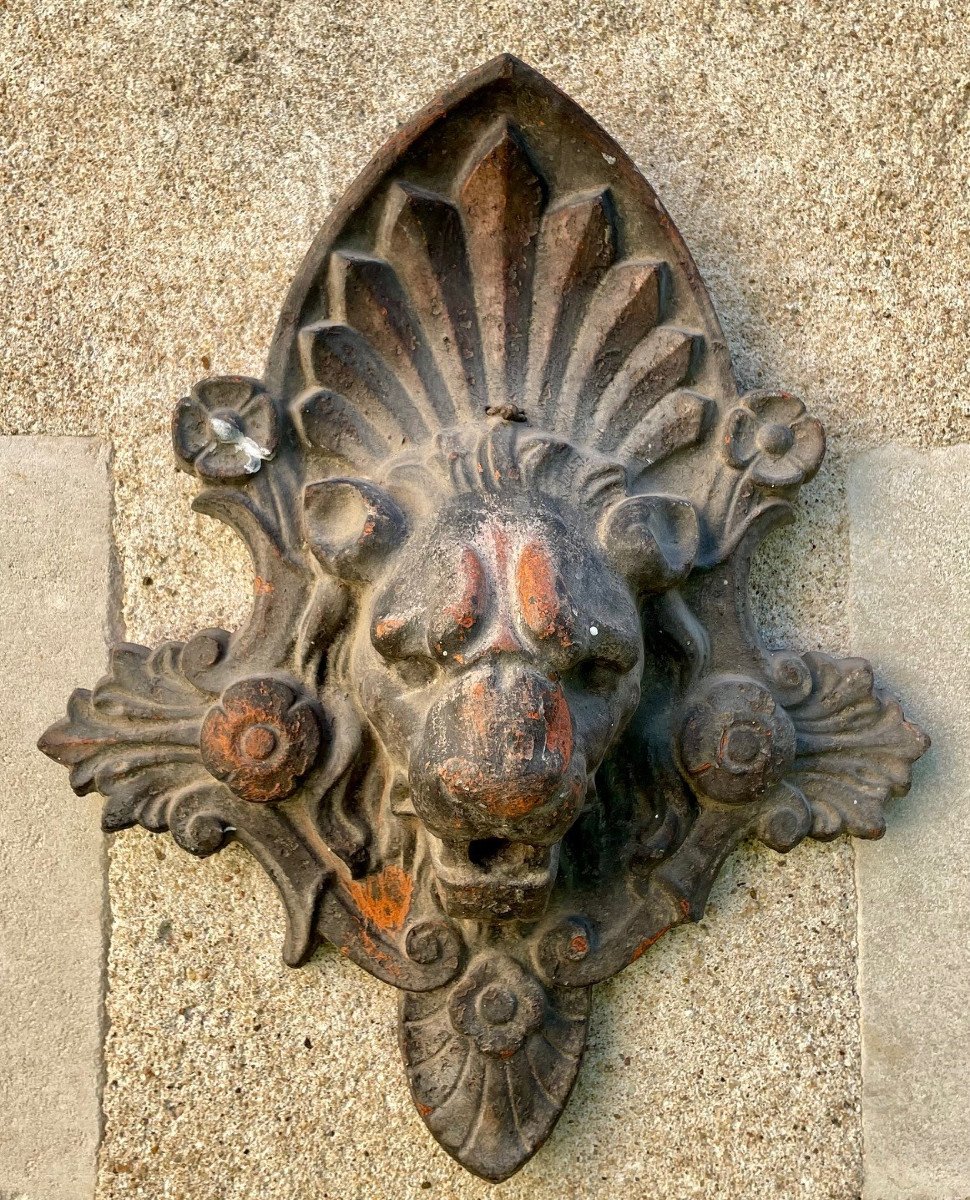 Masque De Fontaine En Fonte, 19eme Siecle