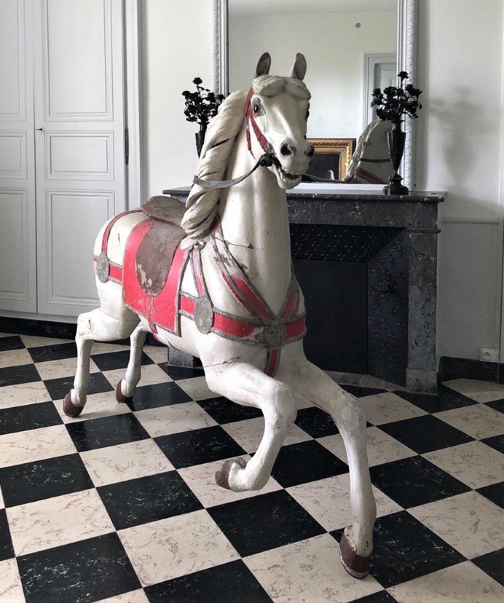 Spectaculaire Cheval De Manège 19eme