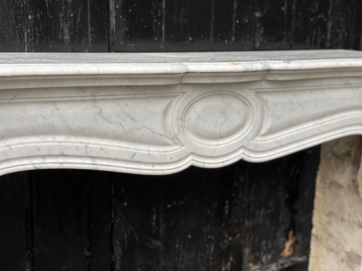 Louis XV Style Fireplace In Carrara Marble-photo-6