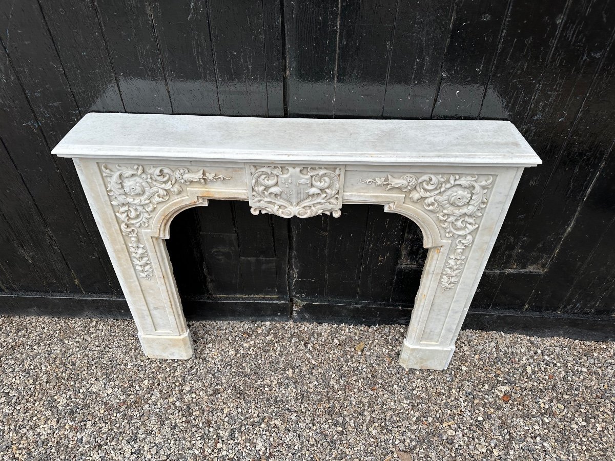 White Carrara Marble Fireplace Circa 1880-photo-2